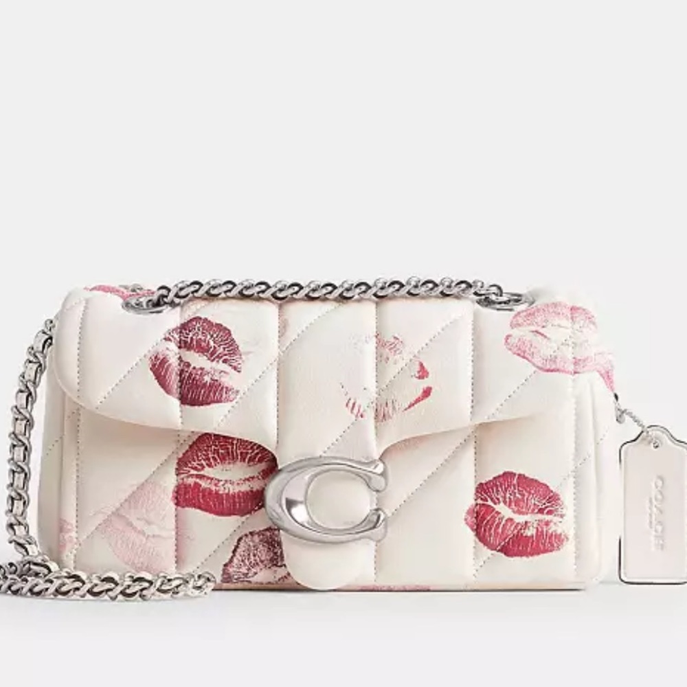 Coach Lip Print Tabby 20in